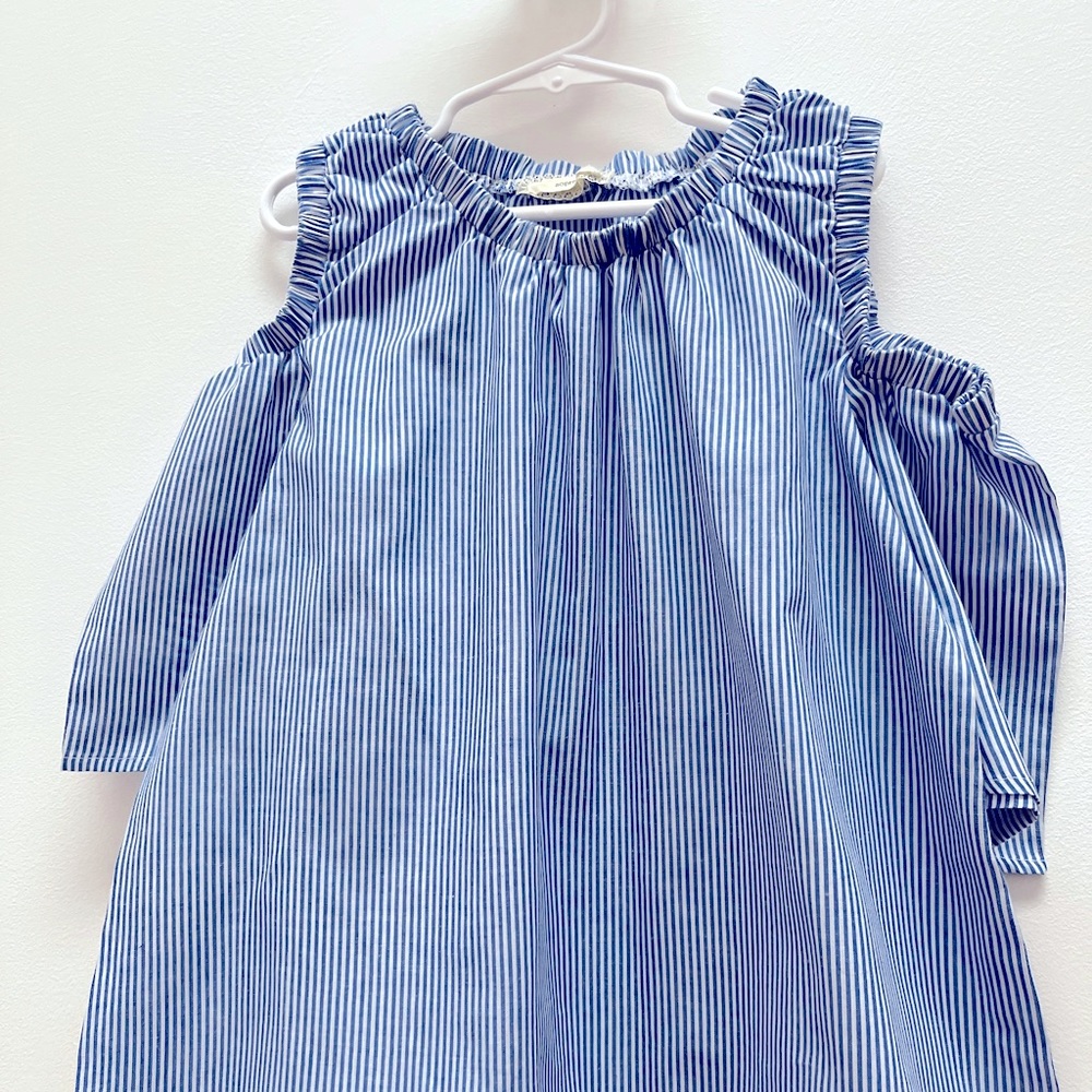 Soprano Cold Shoulder Blue and White Stripe Blouse Girls Size L (14)